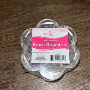 NWT Makeup Brush Organizer